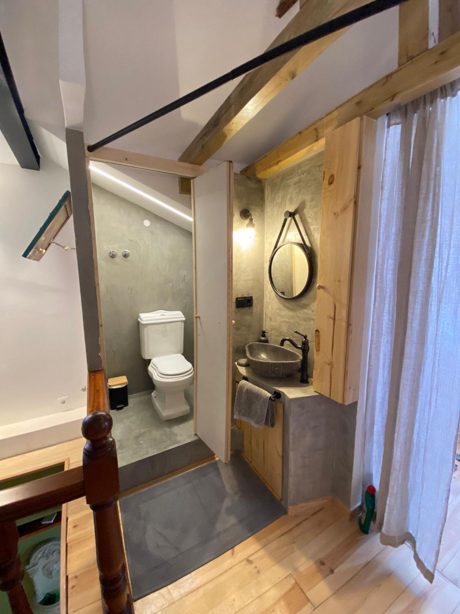 Apartamento Duplex T2 Em Alfama